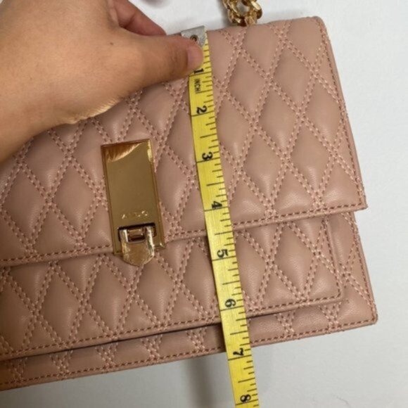 Aldo Pink Quilted Faux Leather Purse With Gold Hardware - Picture 13 of 15